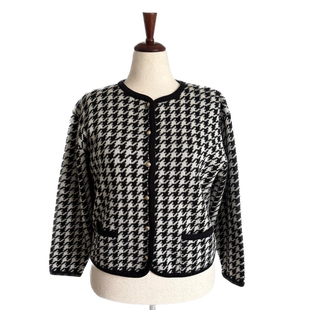 Black and White Houndstooth Cardigan